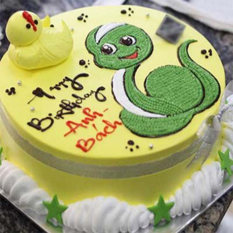 Bánh kem sinh nhật hình con rắn lạ mắt tặng anh yêu  Bánh Thiên Thần   Chuyên nhận đặt bánh sinh nhật theo mẫu
