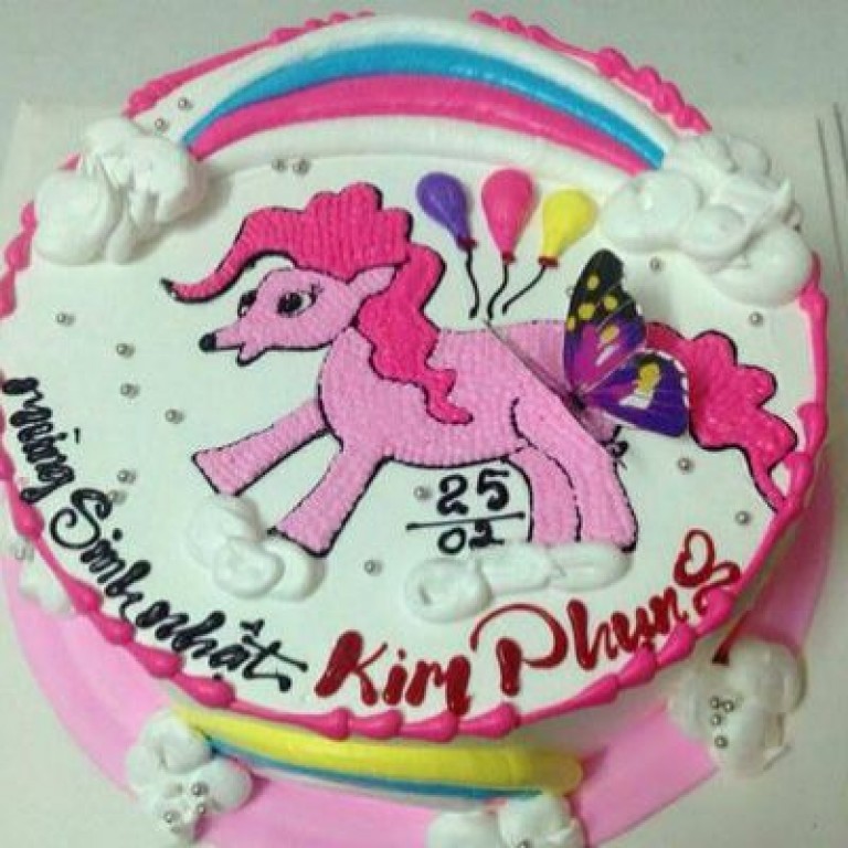 BF412  Bánh sinh nhật tạo hình Pony màu tím
